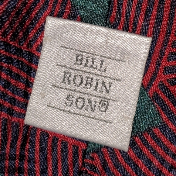 Red Tie with Green Squares - NEW - Picture 5 of 7